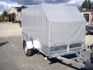 Przyczepa SUSKI z relingiem skrzyniowa jednoosiowa 3080x1520x1500