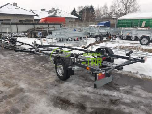 Przyczepa podłodziowa SUSKI jednoosiowa DMC max 1350
www.rob-tar.pl