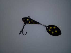 WIRUJĄCY OGONEK WIR 10G 0814
